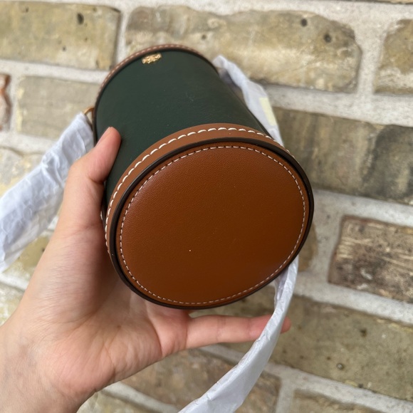 🎄New🎄 Tory Burch Mini Bucket Bag💗 - Picture 6 of 8